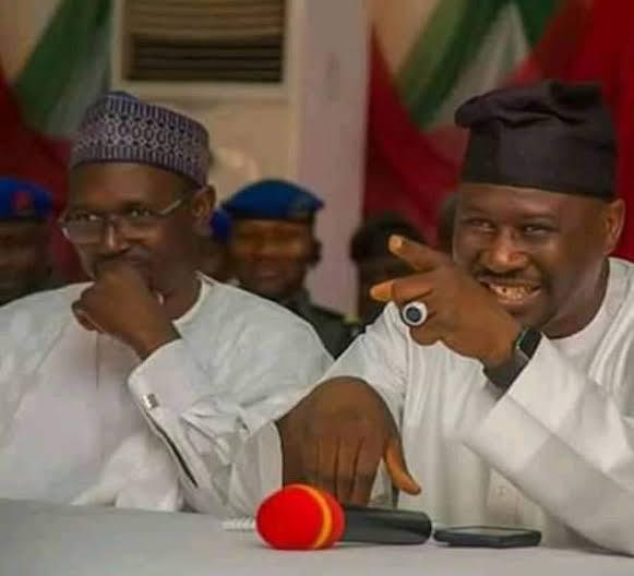 D940C526-7CEB-43A2-8ED6-CD37DBCEE324