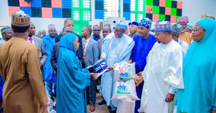 F7FB9253-A977-4A11-953F-CABB4FE53CEB