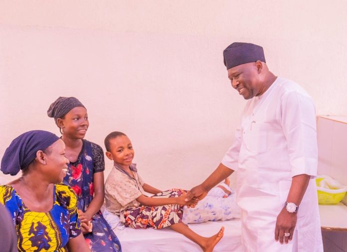 384f9f24-bd33-4492-8f2c-8eb3abba3b48