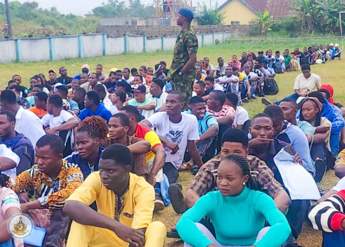 F6B5678F-6E31-43B4-9C46-1D6DEF8EBF04