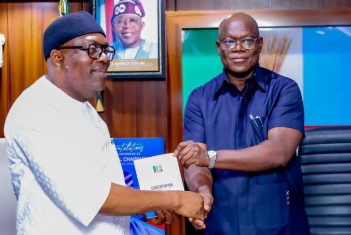 38075982-D895-4939-9D4F-CB2D1B22C9BC