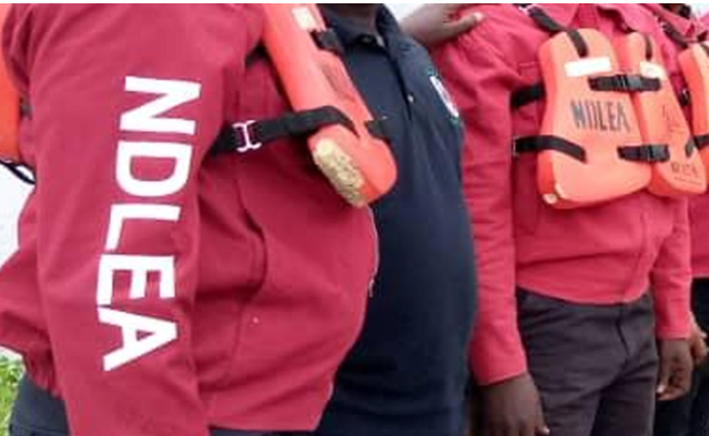 2B4878DC-039A-4F2C-A27B-B71A61D3FC1E