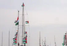 Israel stops Gaza-bound aid flotilla in international waters