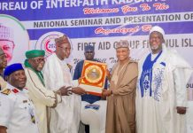Uba Sani Receives Award of Excellence at Fityanul Islam Seminar in Kaduna