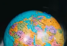 UN approves world map reflecting true size of Africa