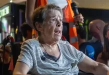 Spain agrees on measures to fix housing crisis, ban eviction