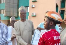 KEBBI CYCLIST BELLO MUHAMMAD SETS GUINNESS WORLD RECORD FOR RIDING THE TALLEST BICYCLE