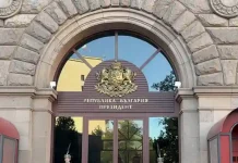 Bulgaria holds presidential elections amid divisions over Ukraine war